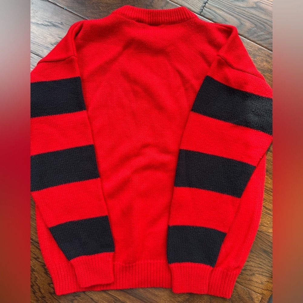 Vintage Mickey & Co Disney Mickey Mouse Red Black Knit Sweater S Unisex - Picture 2 of 3